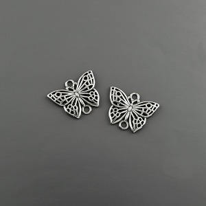 스테인레스 써지컬부자재 엔틱무늬 나비 양고리 펜던트(1개) m2312-29